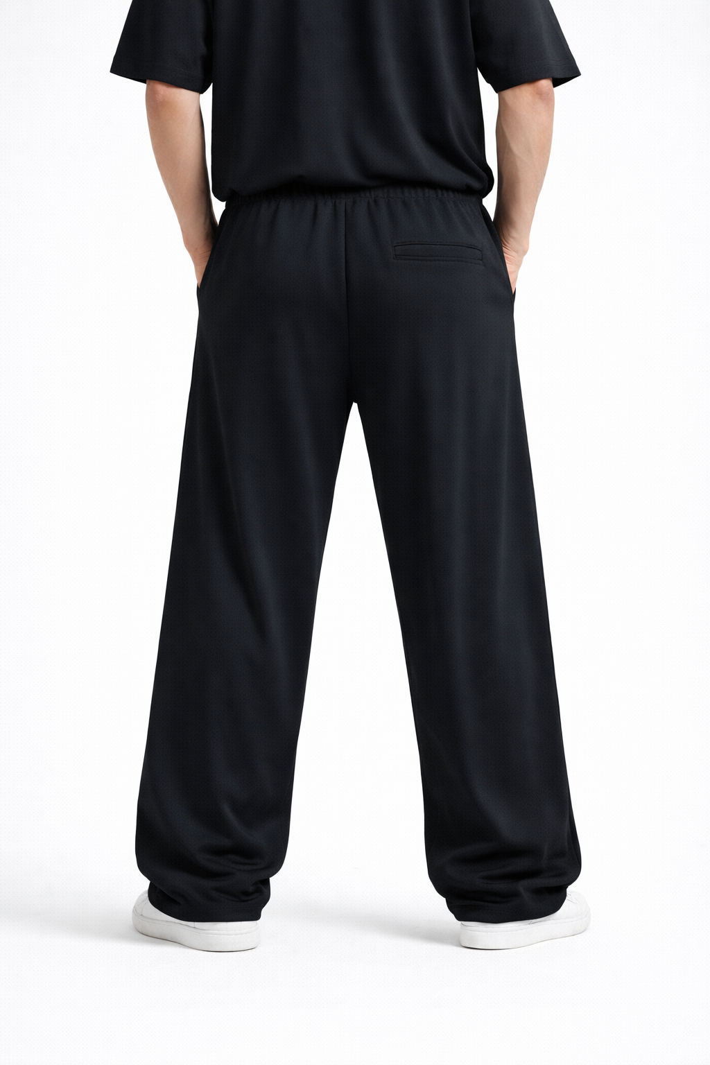 file_00000000800c71fd9112699d5f8745c2 Premium Relaxed-Fit Track Pants – Black - Image 2